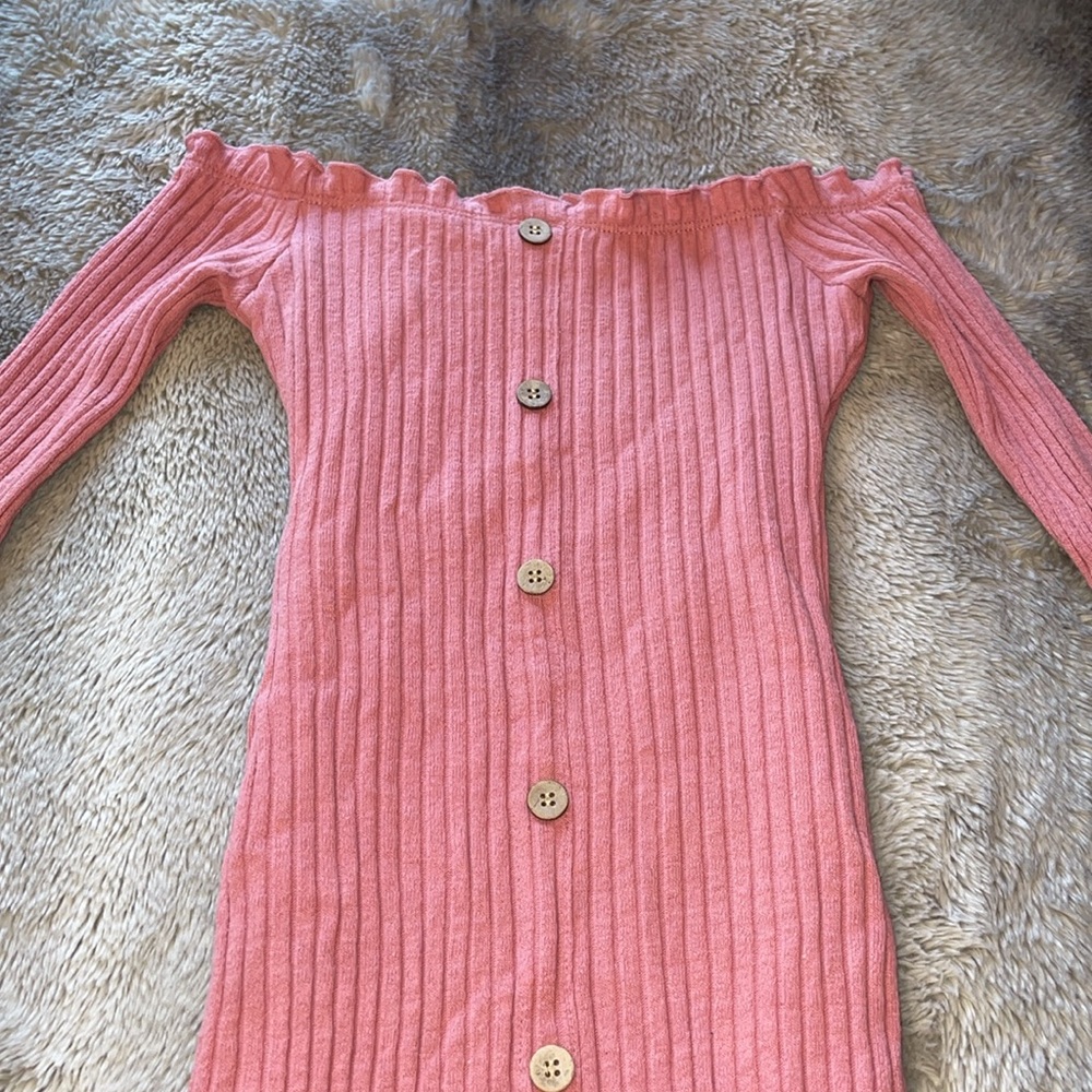 Dusty Pink Off-Shoulder Ribbed Dress 🌸 - Picture 3 of 4